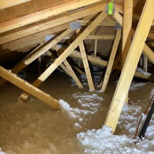 blow in fiberglass attic insulation